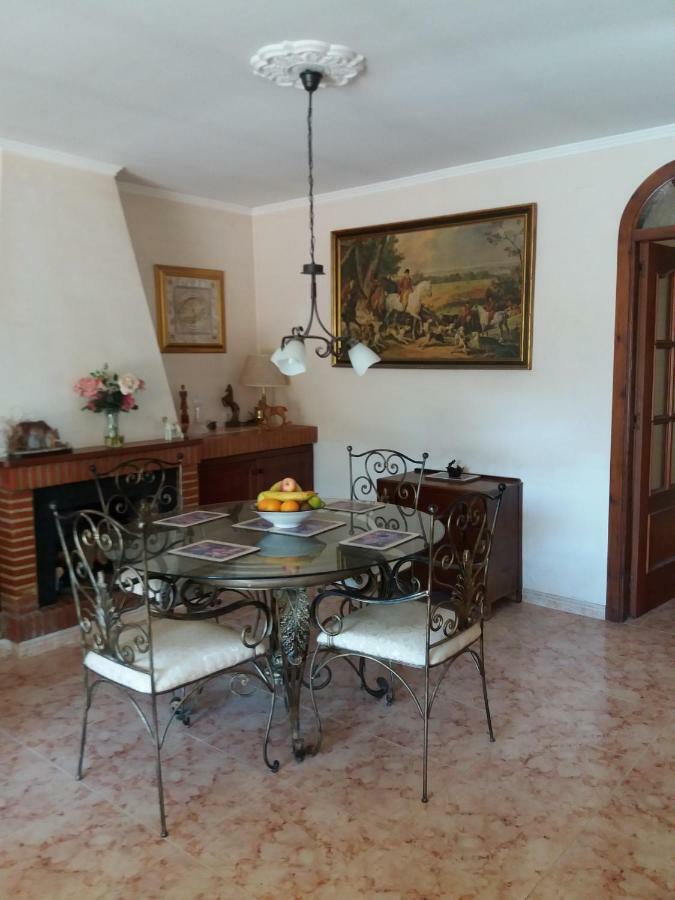 Villa De La Rosa مالقة المظهر الخارجي الصورة